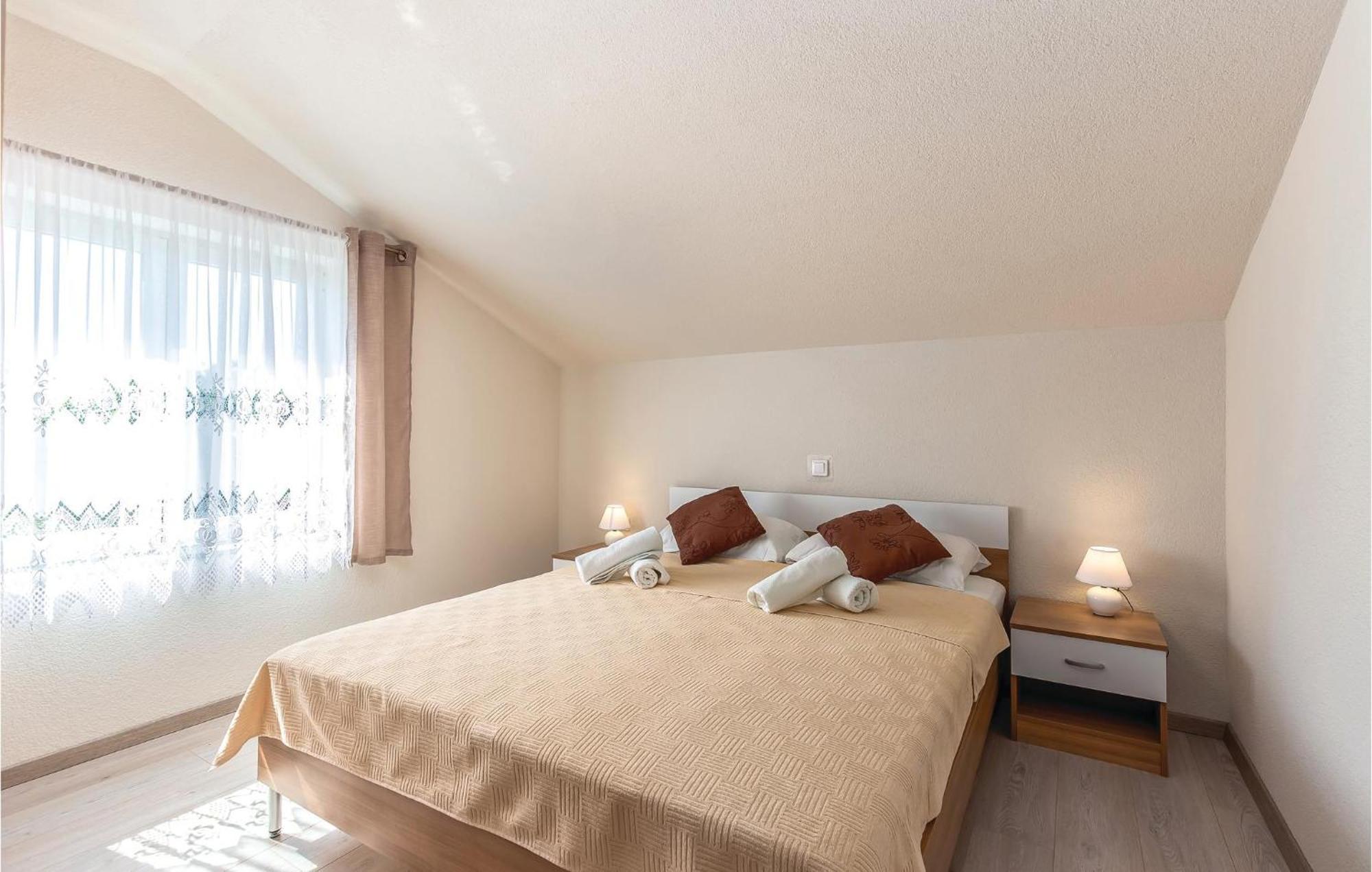 Stunning Apartment In Bribir With Kitchen Екстер'єр фото